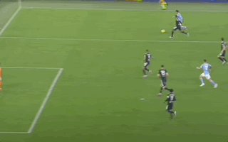 1680993013565046874.gif